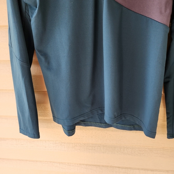 Lululemon Division half zip top pullover - Picture 4 of 11